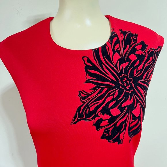 New Calvin Klein Opulent Red Crepe Dress with Black Velvet Floral Accents, Sz 4 - Picture 5 of 16